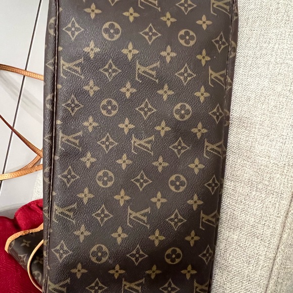 Louis Vuitton The Neverfull GM tote.  Monogram canvas! - Picture 3 of 9